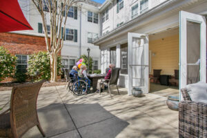 Court Yard at Charter Senior Living of Vinings