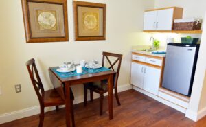 Kitchenette at Charter Senior Living of Vinings